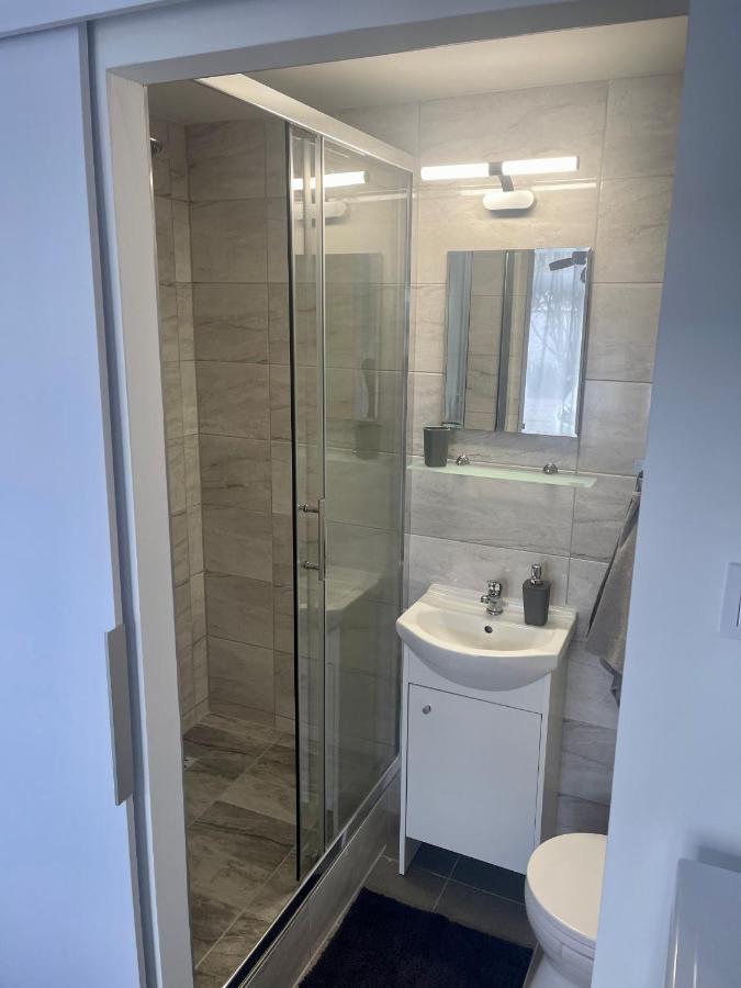 Remeny Apartman Сегед Экстерьер фото